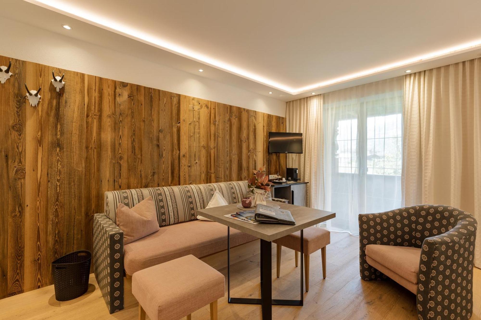 Hotel Garni Jagdhof เซลล์ อัม ซิลลา ภายนอก รูปภาพ
